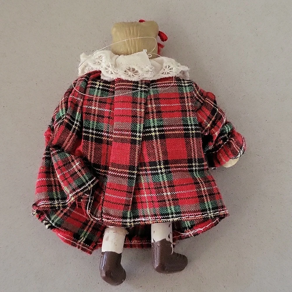 Dollhouse Miniature Bear - Picture 3 of 7